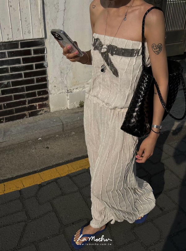 霧感皺皺連身平口洋裝